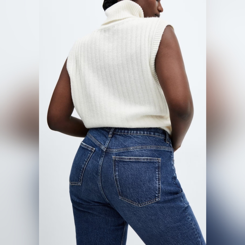 Mango High-Rise Jeans in Dark Blue Denim